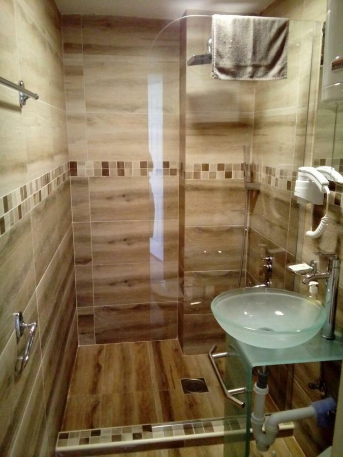 Kuca Popovic Apartments Ni Dış mekan fotoğraf